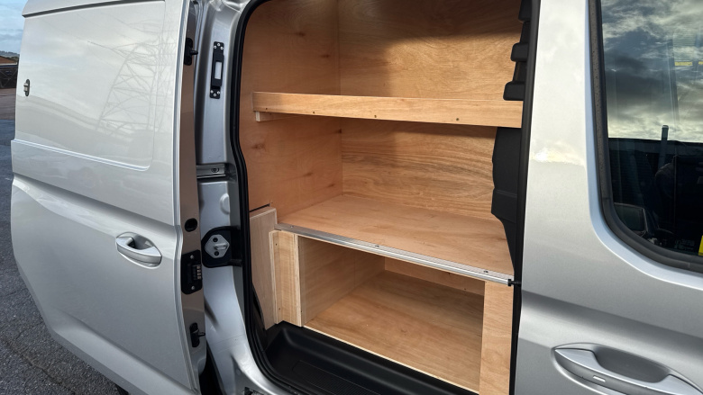 Ford Transit Connect 240 L2 Diesel 2.0 EcoBlue 122ps Limited Van Auto